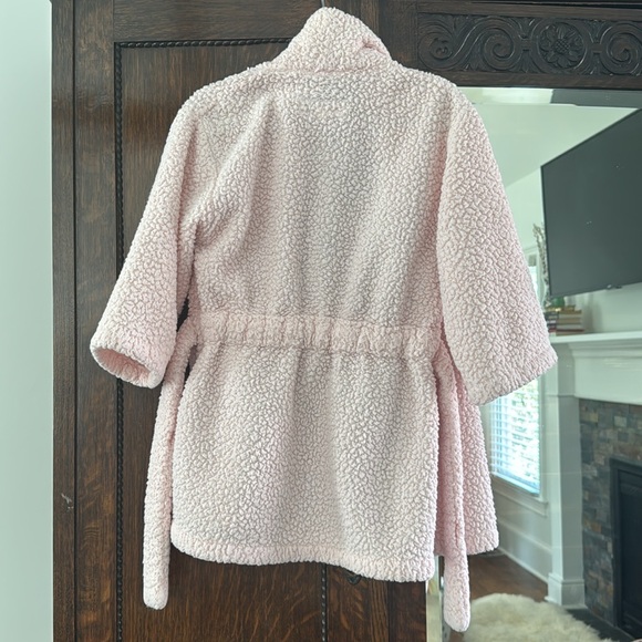 Little Giraffe Cozy Pink Sherpa Robe size 2-4 - Picture 2 of 9